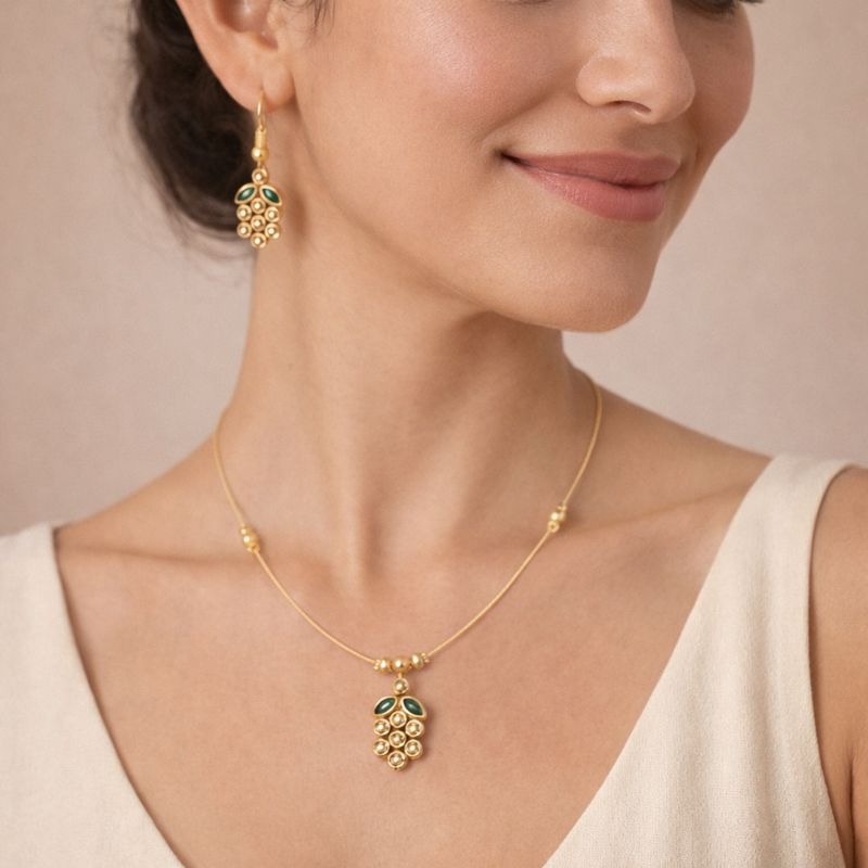Sklazo Invisible Chain for Women – Elegant & Lightweight Jewellery for Work, Functions | Versatile & Stylish Accessories for Girls | Design 07 - Image 6