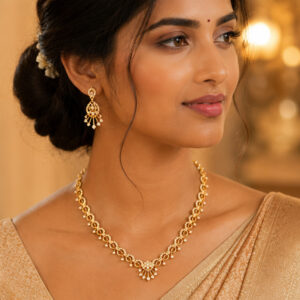 Chic Heart Pattern Gold Necklace Set Worn by Woman