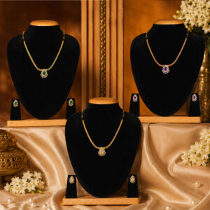 Floral Sparkle Necklace Set Premium Showcase